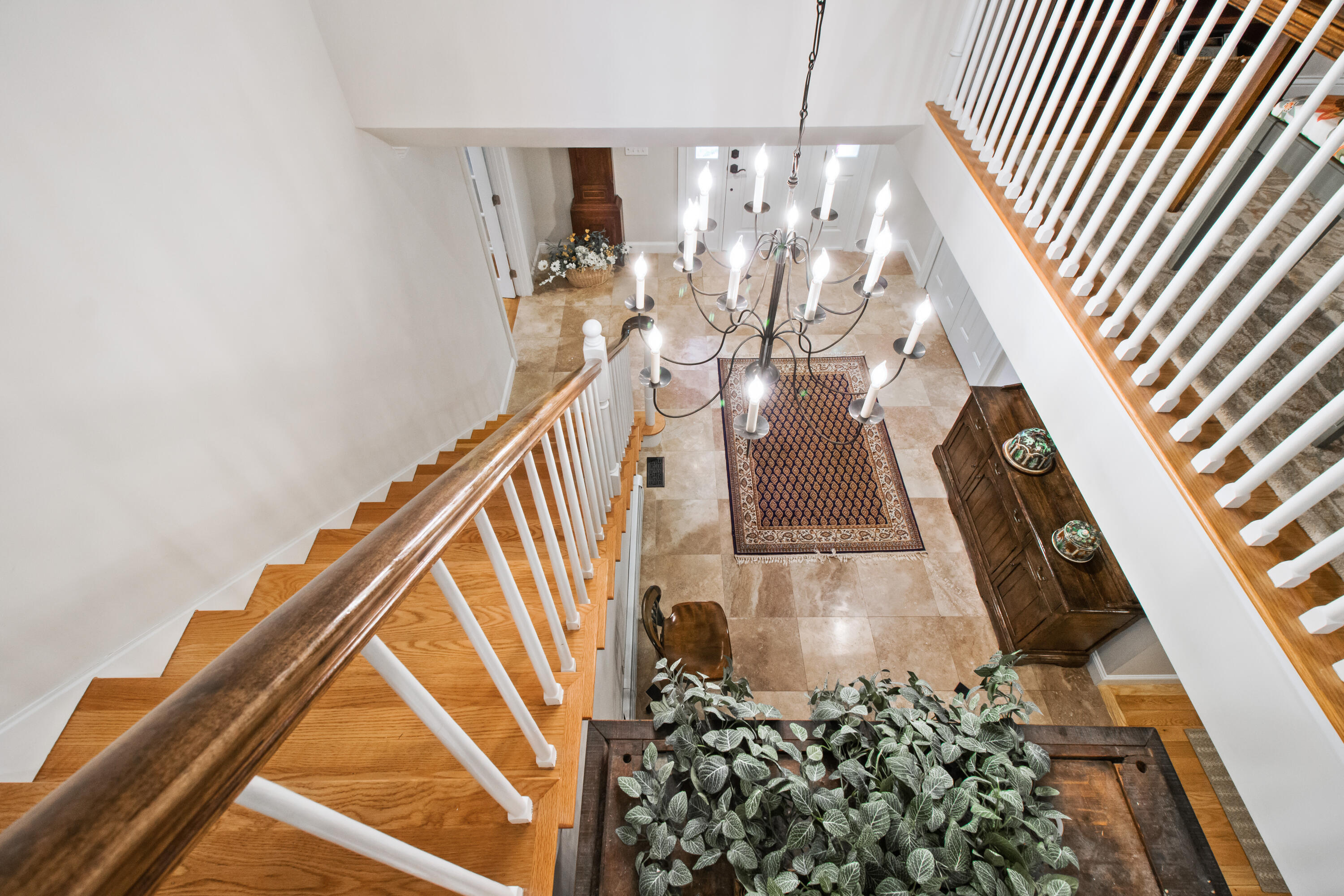 35 Pepperrell Road Kittery, ME 03905 - Photo 21 of 50 Grand staircase