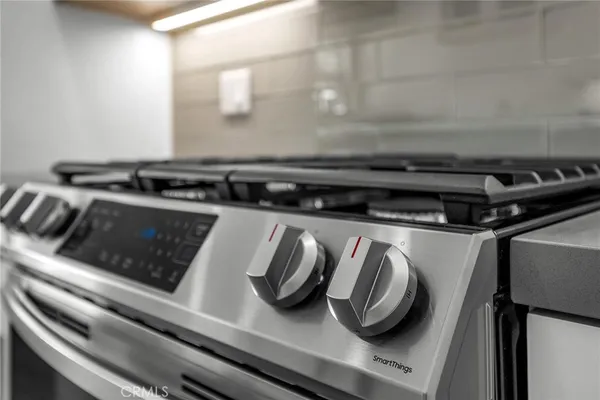 a close view of a stove