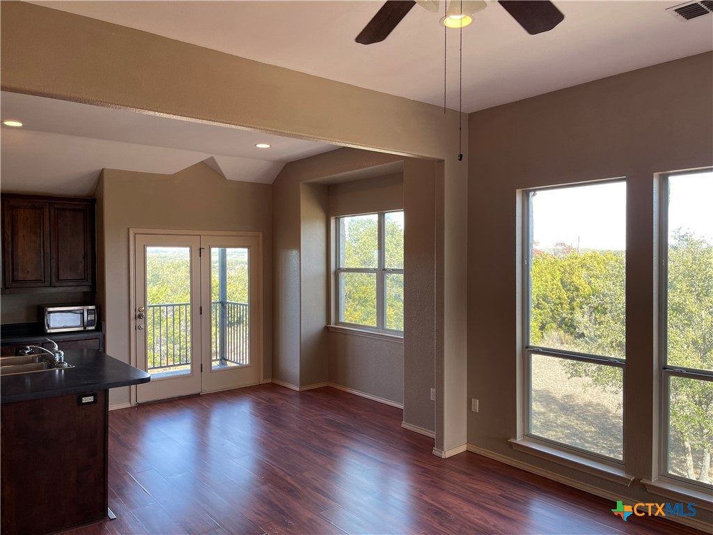 234 Star Grass, Unit 2B Spring Branch, TX 78070 - Photo 9 of 30