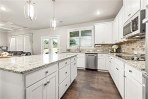 2470 Sunny Hill Road Buford, GA 30519 - Photo 7 of 11