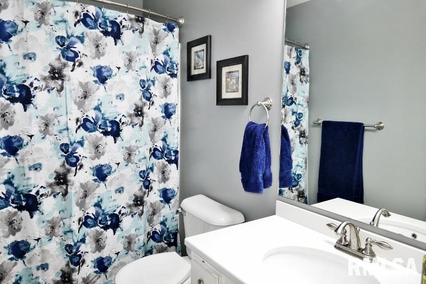 1906 Cobblestone Washington, IL 61571 - Photo 31 of 48 Gallery Image 31