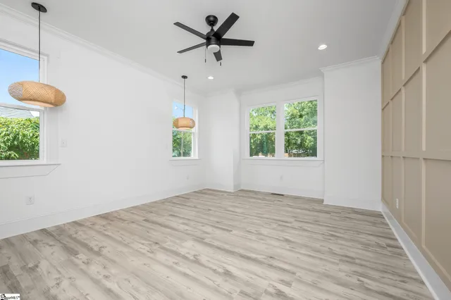 $1,995 | 305 A Valley Street, Greenville, SC 29611