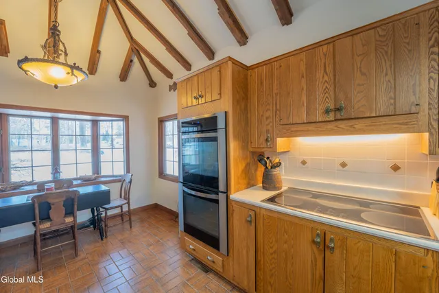 $1,395,000 | 116 Roosevelt Terrace, Northville, NY 12134