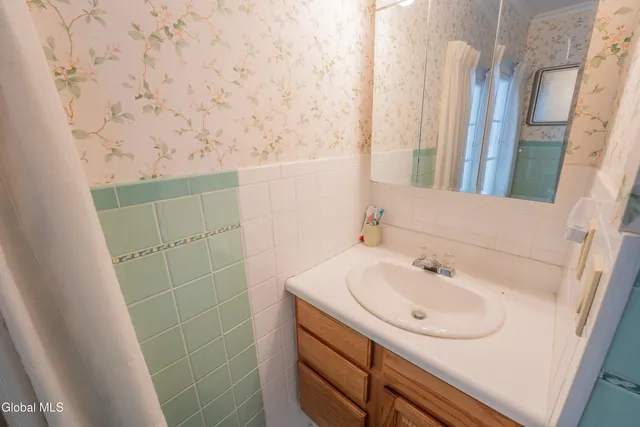 $1,395,000 | 116 Roosevelt Terrace, Northville, NY 12134