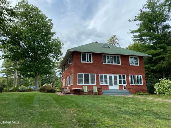 $1,395,000 | 116 Roosevelt Terrace, Northville, NY 12134