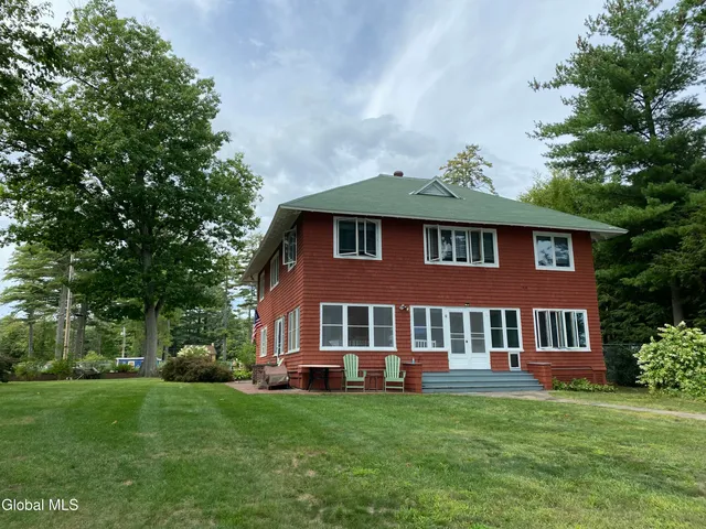 $1,395,000 | 116 Roosevelt Terrace, Northville, NY 12134