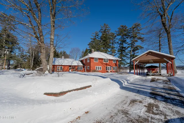 $1,395,000 | 116 Roosevelt Terrace, Northville, NY 12134