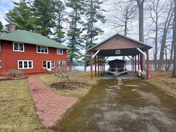 $1,395,000 | 116 Roosevelt Terrace, Northville, NY 12134