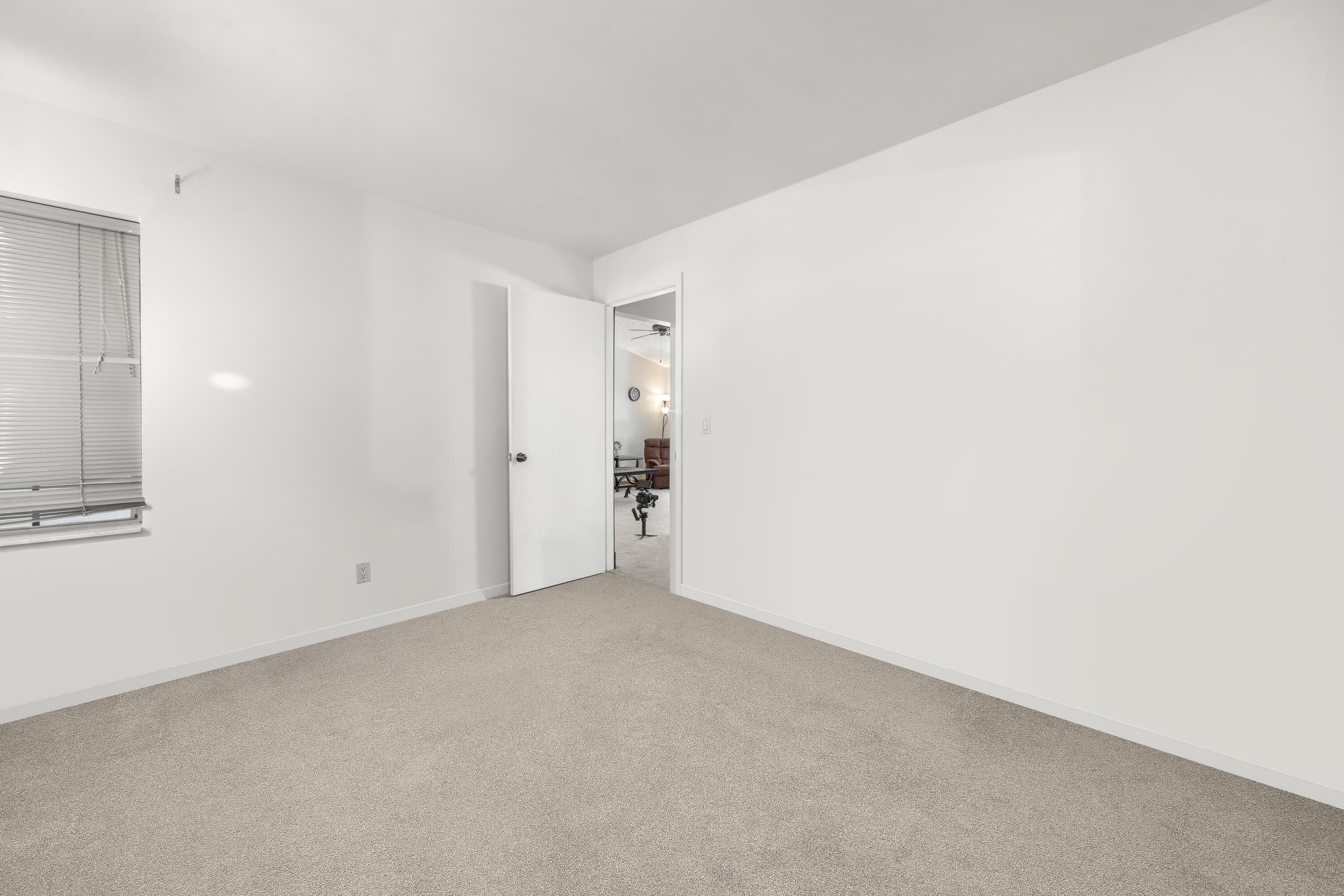 197 Bent Arrow Drive Jupiter, FL 33458 - Photo 13 of 33