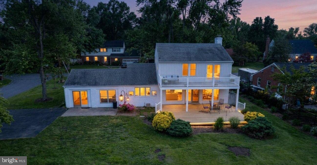 7 Hatsawap Road Cambridge, MD 21613 - Photo 2 of 62 Twilight shot of rear exterior