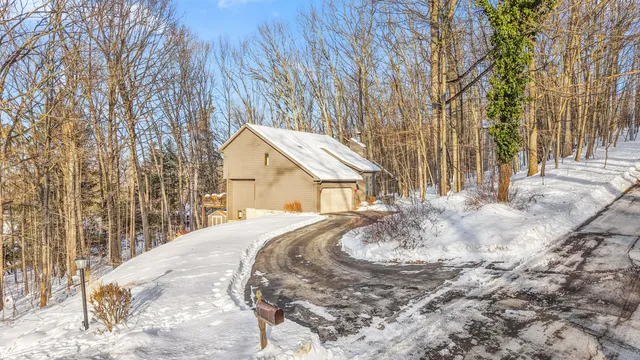 $375,000 | 38 Midwood Drive, Binghamton, NY 13903