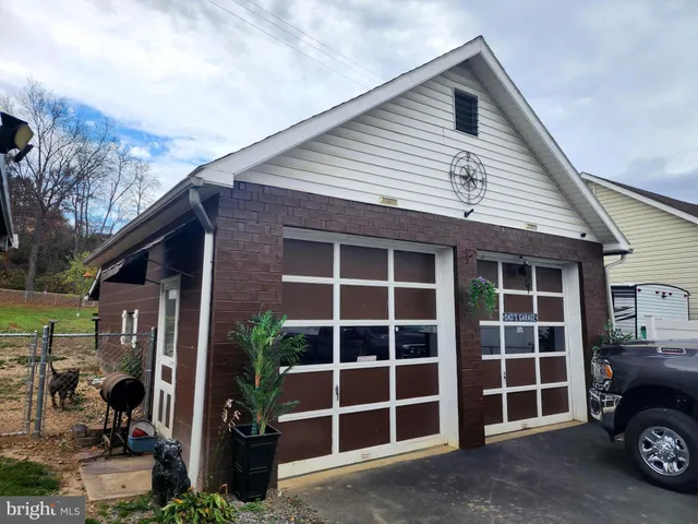 $210,000 | 11005 Kreighbaum Road, Corriganville, MD 21524