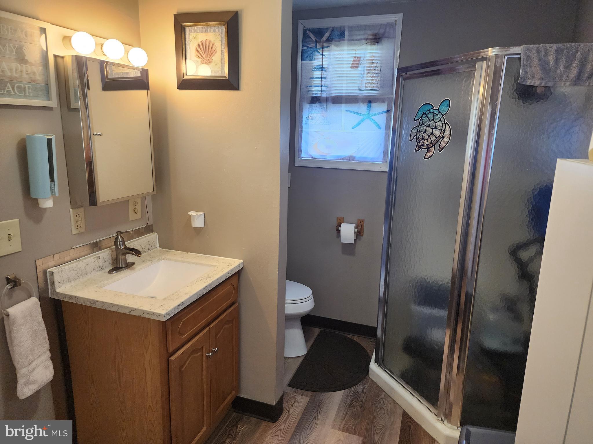 11005 Kreighbaum Road Corriganville, MD 21524 - Photo 9 of 45 Main level bath