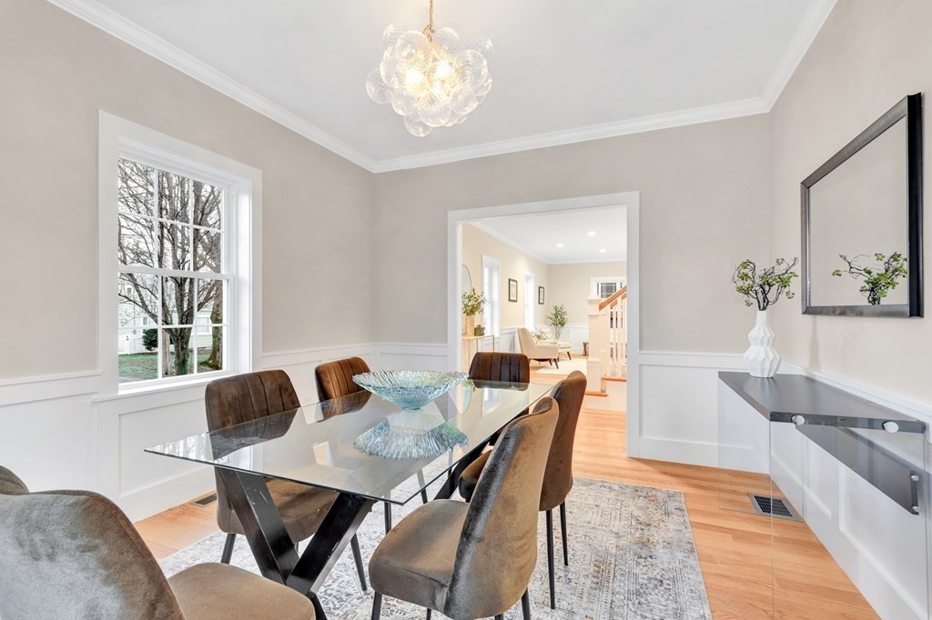 23 Wellesley Road Arlington, MA 02474 - Photo 18 of 41 Gallery Image 18