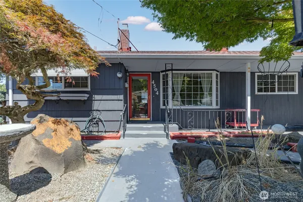 $499,950 | 4504 South Trenton Street, Seattle, WA 98118