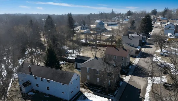 $950 | 55 York Street, Evans, NY 14006