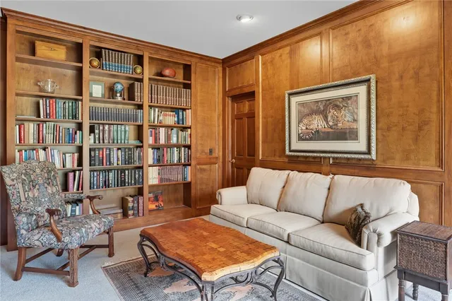 $850,000 | 8054 Barony Woods, Victor, NY 14534