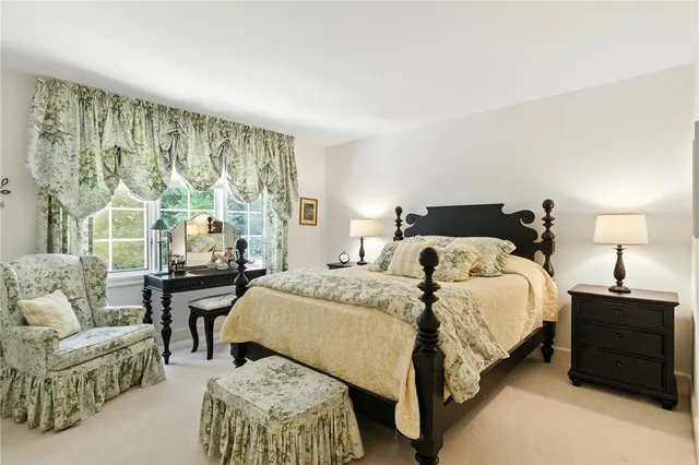 $850,000 | 8054 Barony Woods, Victor, NY 14534