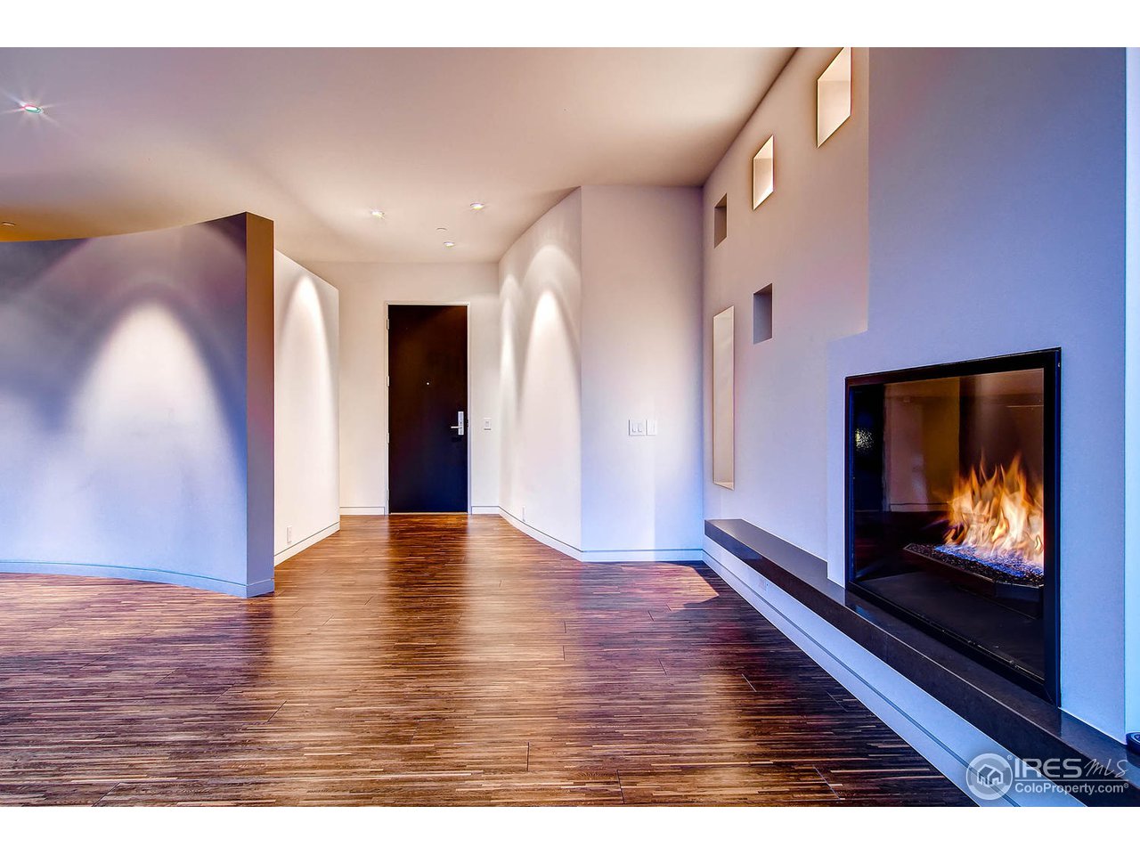 1701 15th Street, Unit 302 Boulder, CO 80302 - Photo 6 of 25 a view interior of the house