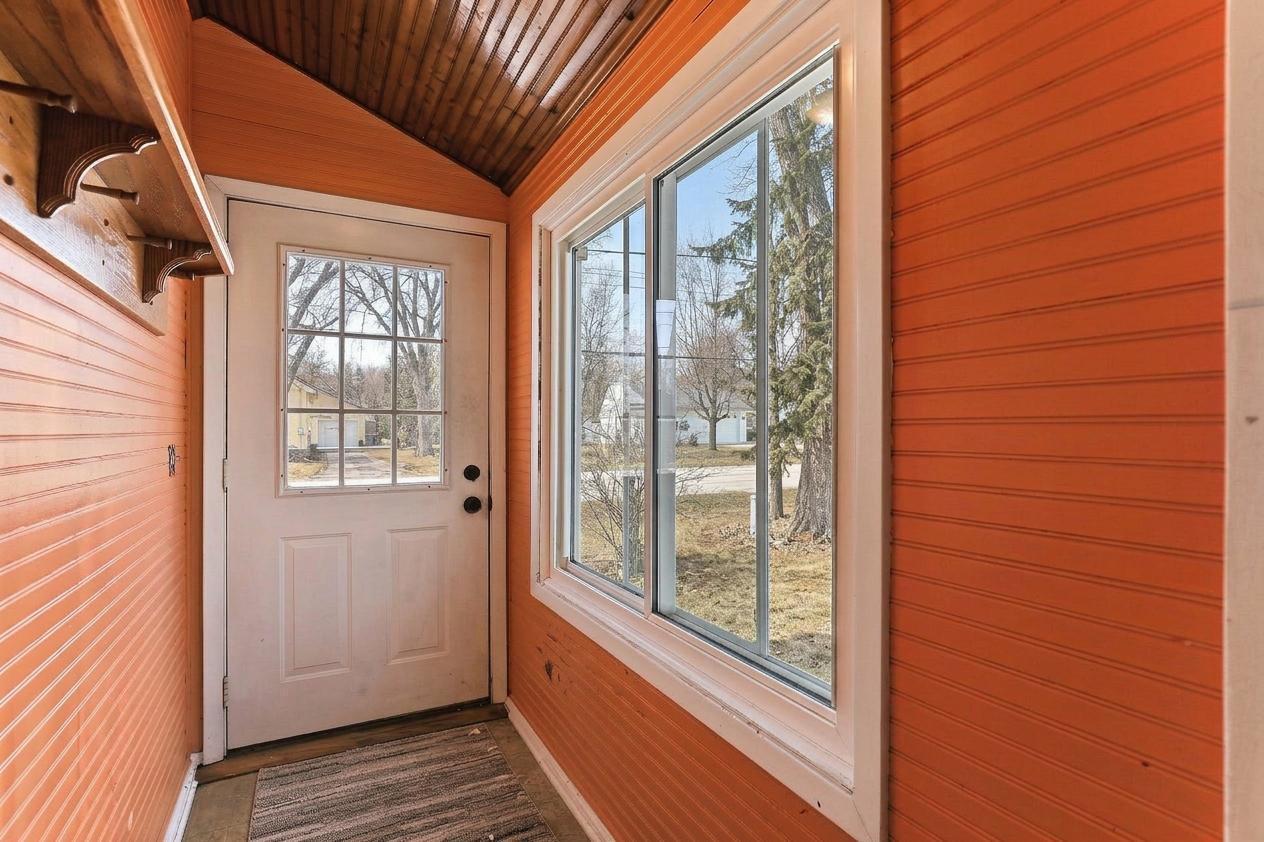 724 8th Avenue Northwest Faribault, MN 55021 - Photo 5 of 30