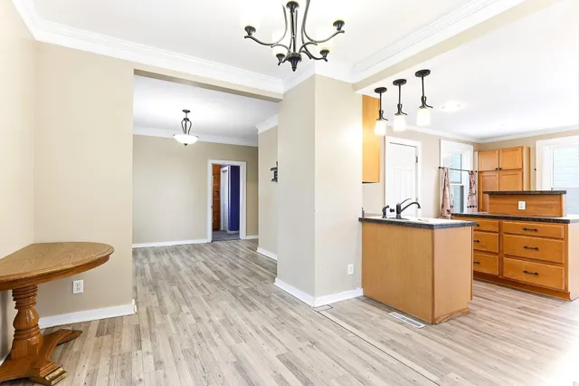 $199,500 | 724 8th Avenue Northwest, Faribault, MN 55021