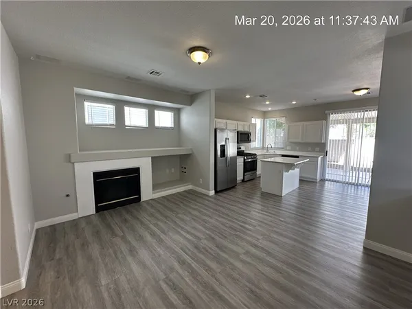 $2,490 | 9712 Floweret Avenue, Las Vegas, NV 89117