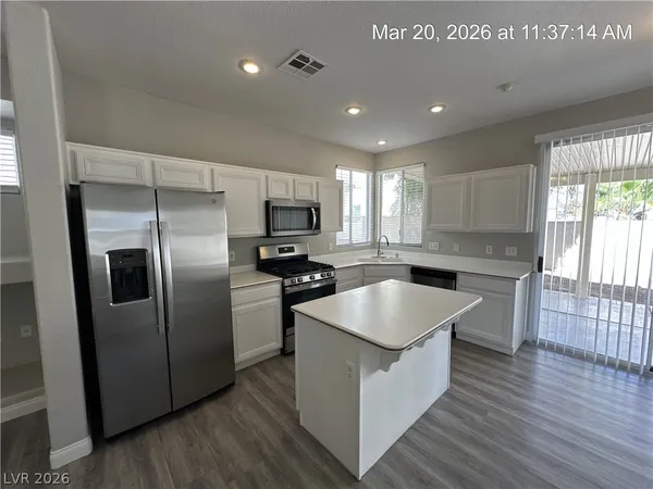 $2,490 | 9712 Floweret Avenue, Las Vegas, NV 89117