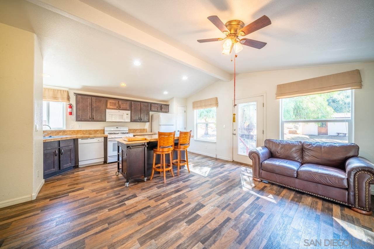 11064 Green Oaks Road Lakeside, CA 92040 - Photo 16 of 25 Gallery Image 16