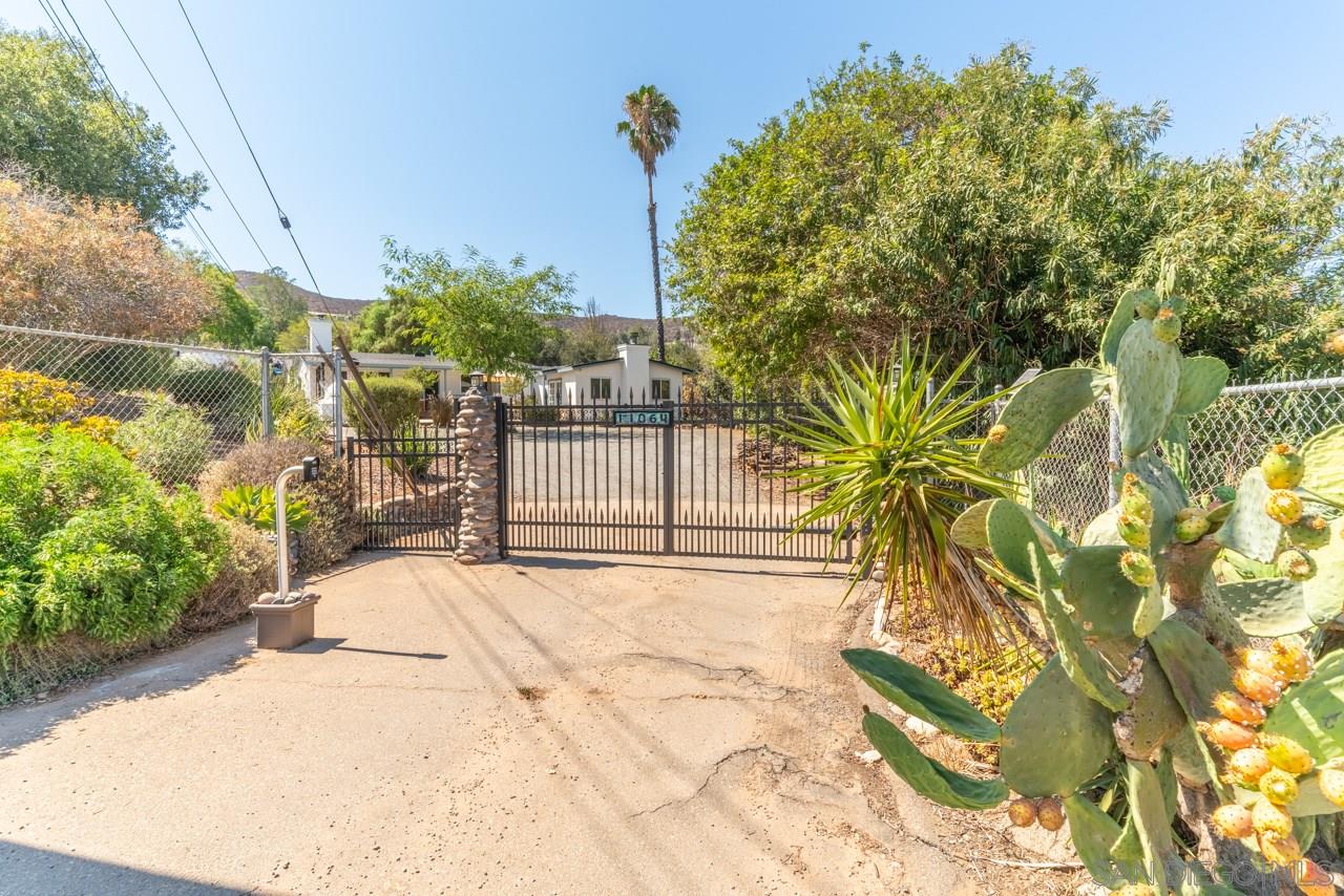 11064 Green Oaks Road Lakeside, CA 92040 - Photo 3 of 25 Gallery Image 3