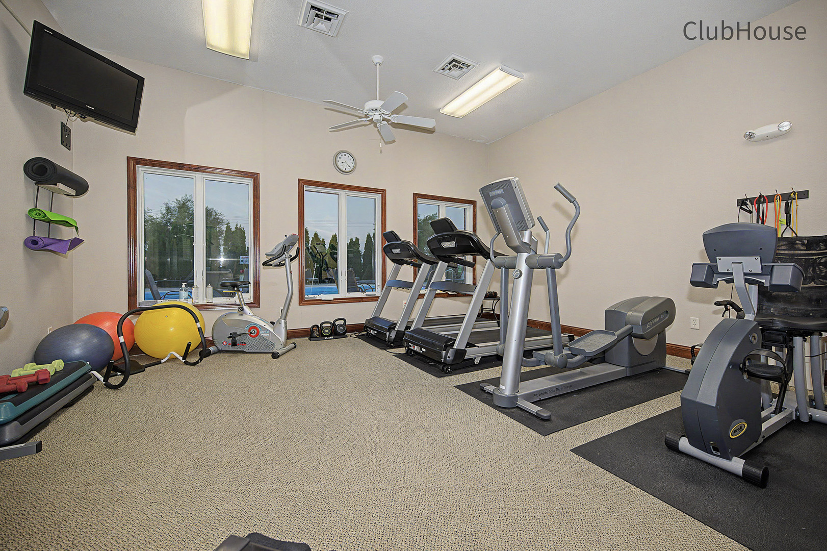 1820 Glenbridge Road Bloomington, IL 61704 - Photo 37 of 42