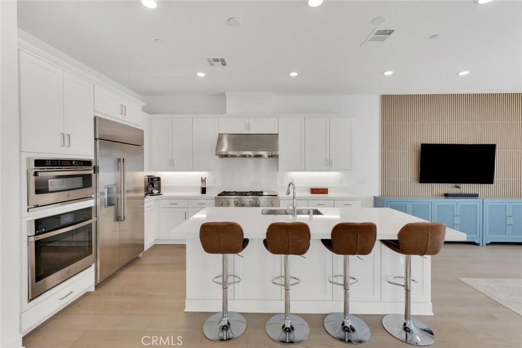 26712 Afton Lane Valencia, CA 91381 - Photo 12 of 53