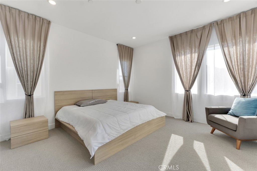 26712 Afton Lane Valencia, CA 91381 - Photo 18 of 53