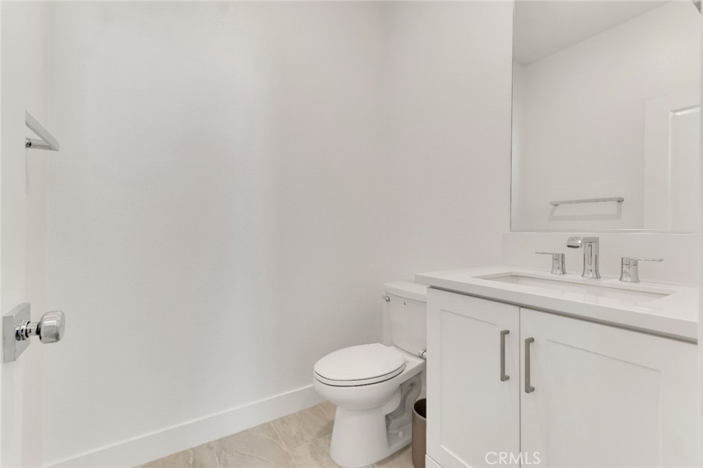 26712 Afton Lane Valencia, CA 91381 - Photo 35 of 53