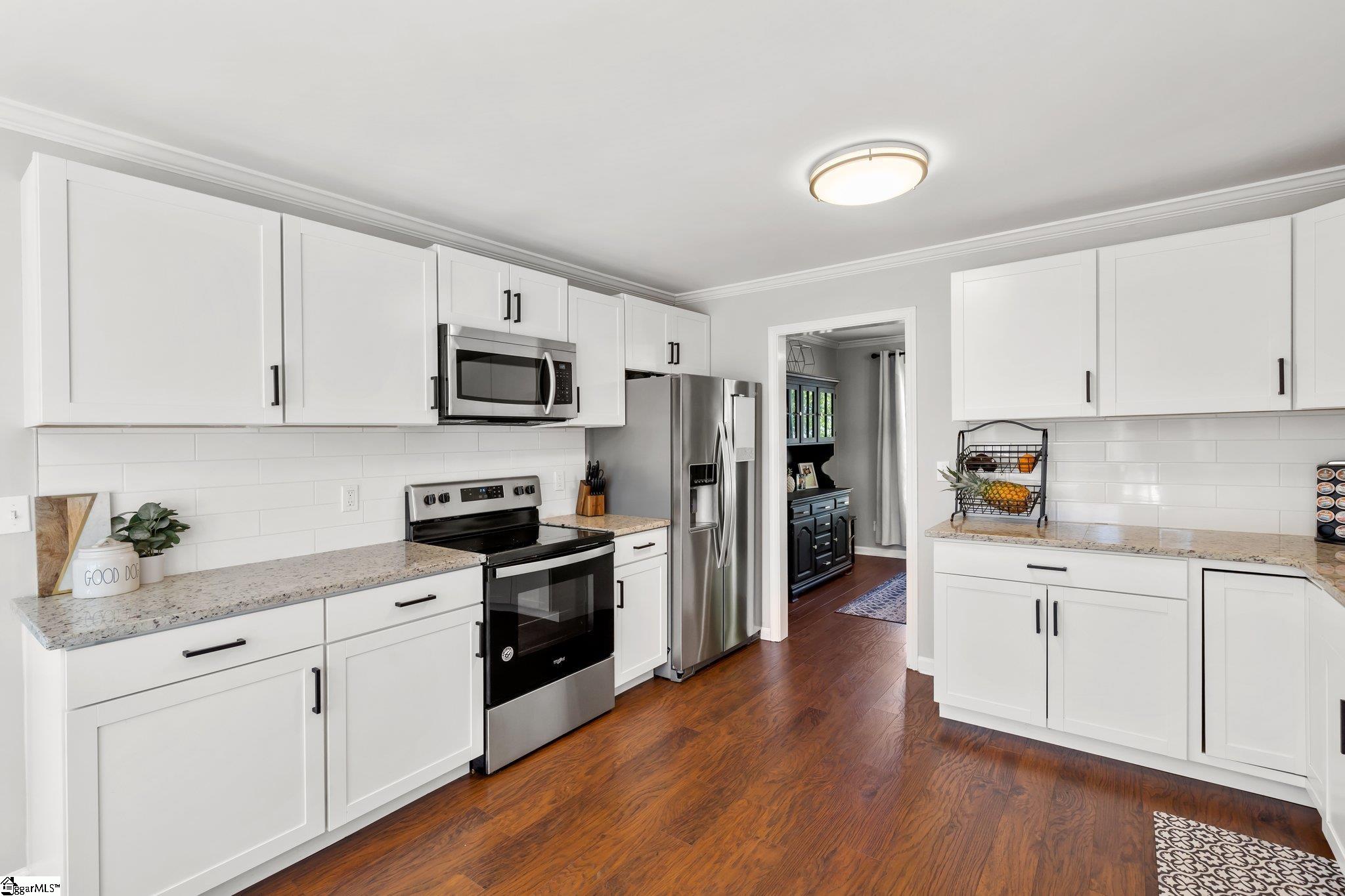 708 Pineapple Pointe Greenville, SC 29607 - Photo 15 of 33