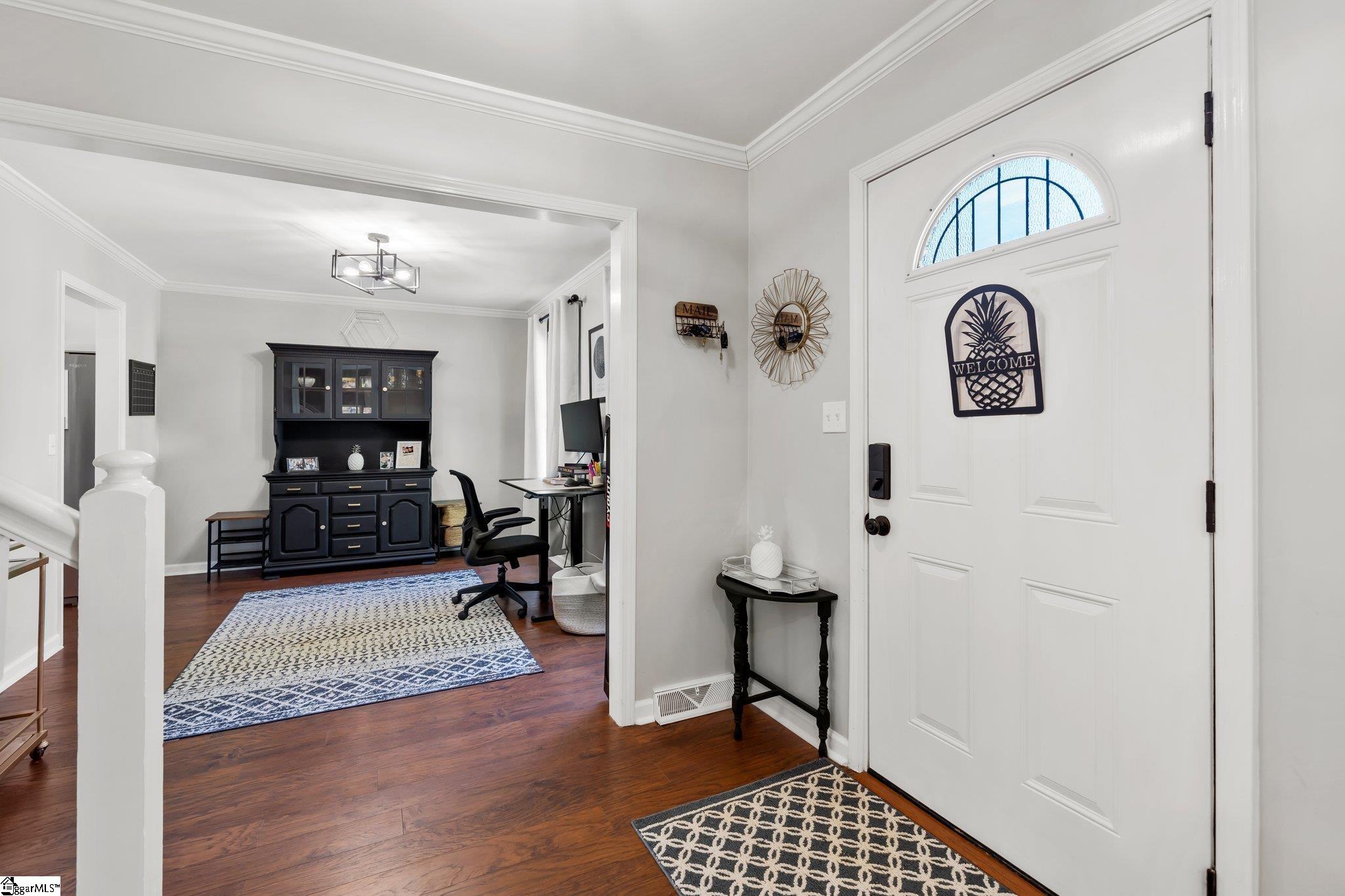 708 Pineapple Pointe Greenville, SC 29607 - Photo 4 of 33