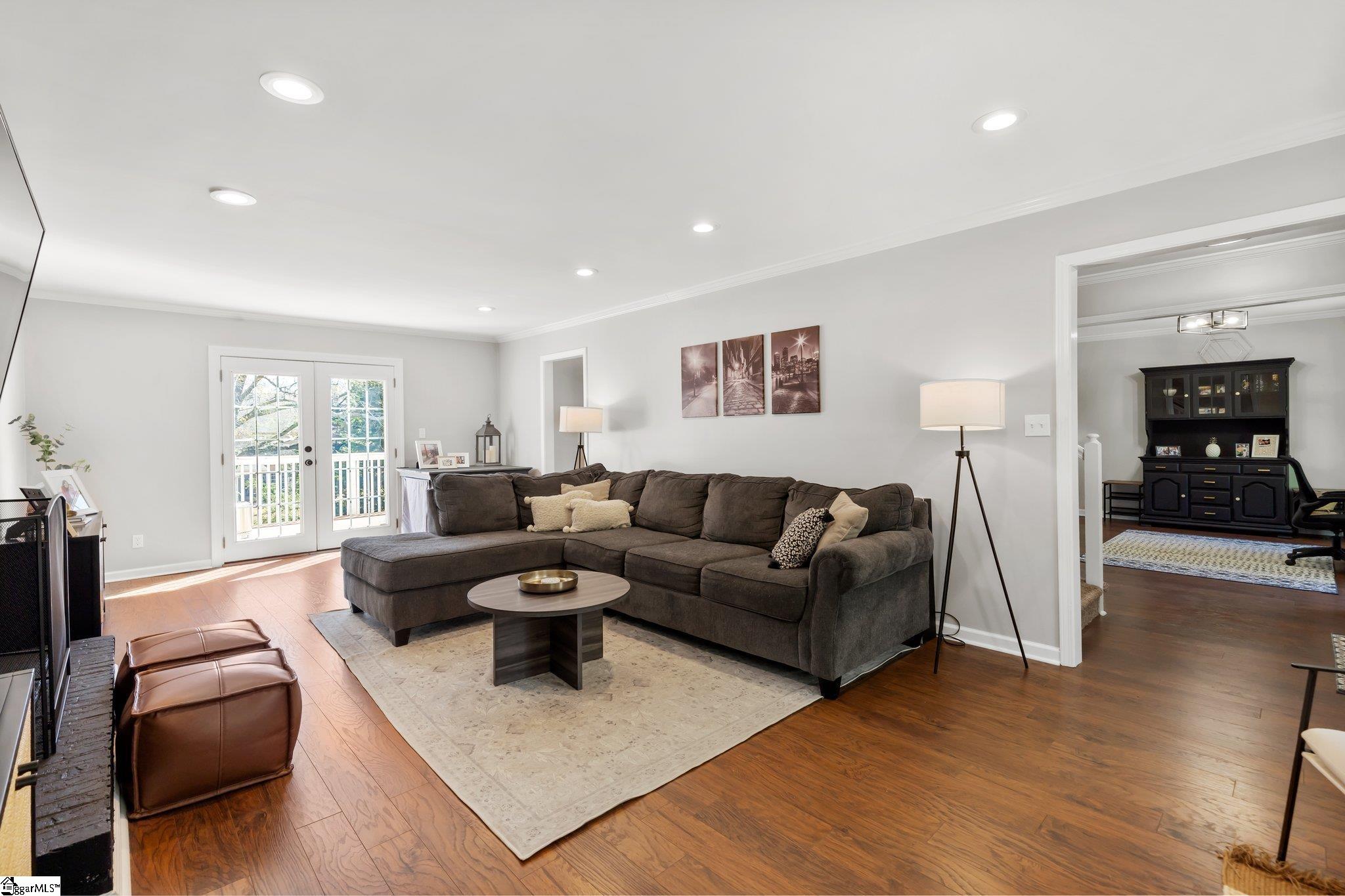 708 Pineapple Pointe Greenville, SC 29607 - Photo 8 of 33