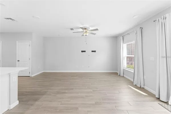 $2,600 | 3137 Riverboat Way, Oviedo, FL 32765