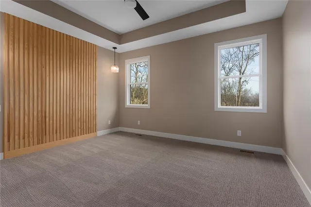 $569,999 | 202 Maple Street, Lone Jack, MO 64070