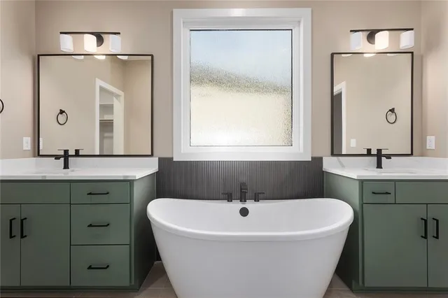 $569,999 | 202 Maple Street, Lone Jack, MO 64070