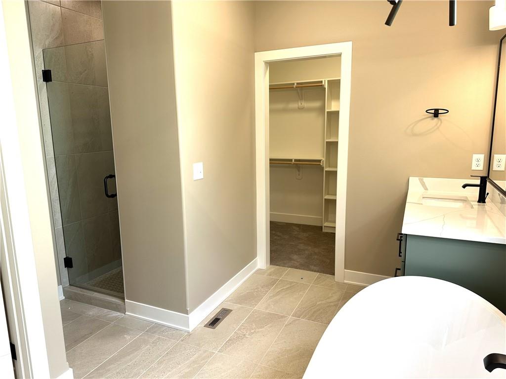 202 Maple Street Lone Jack, MO 64070 - Photo 21 of 37