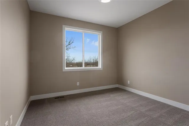 $569,999 | 202 Maple Street, Lone Jack, MO 64070