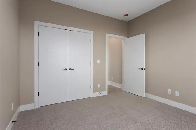 $569,999 | 202 Maple Street, Lone Jack, MO 64070