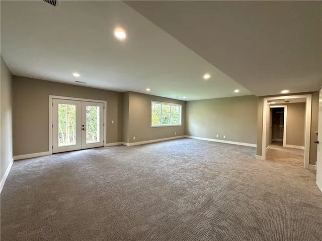 $569,999 | 202 Maple Street, Lone Jack, MO 64070