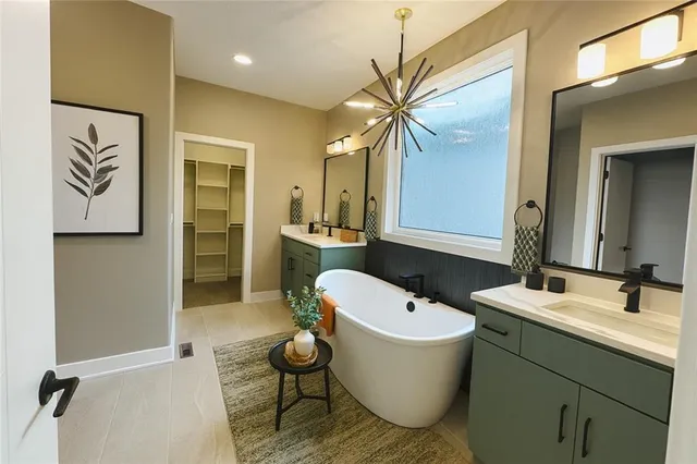 $569,999 | 202 Maple Street, Lone Jack, MO 64070