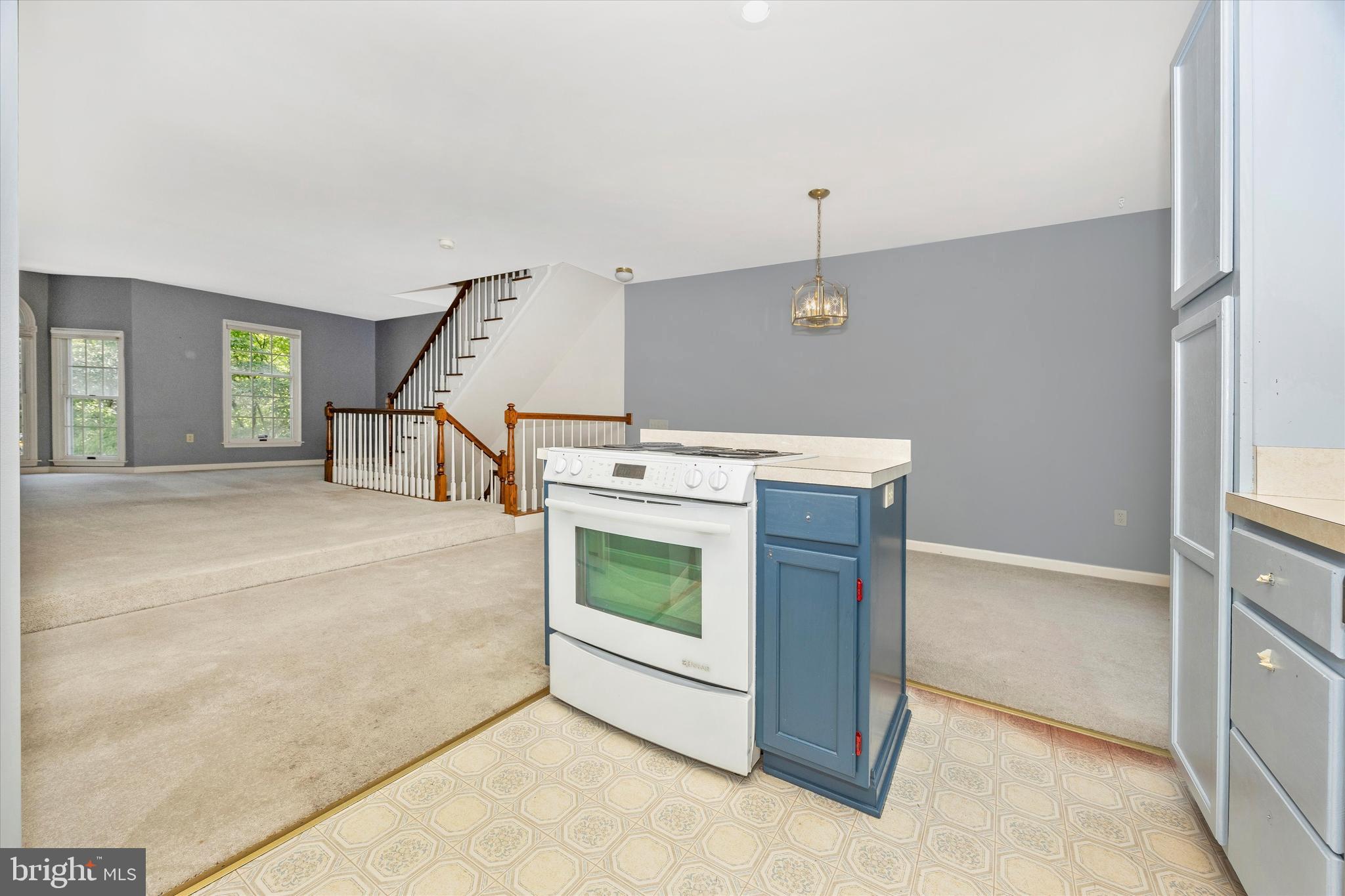 5 Victoria Square Frederick, MD 21702 - Photo 19 of 44 Views to Dining and Living