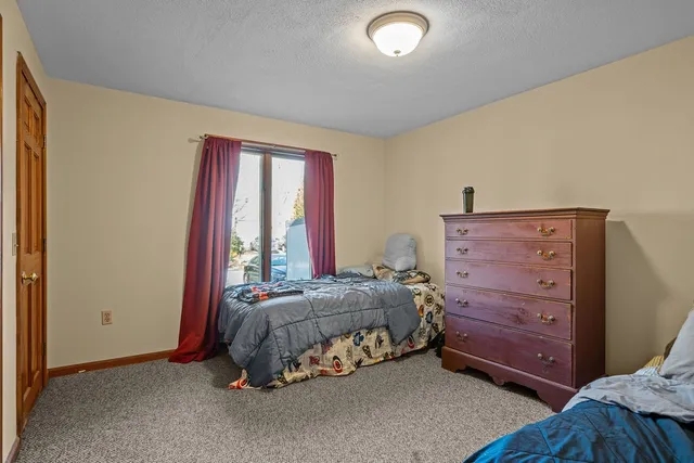 $689,000 | 170 Weathervane Road, South Kingstown, RI 02879