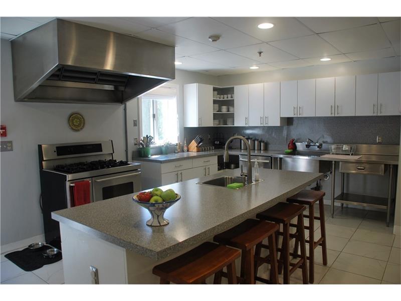 607 Middle Street Bath, ME 04530 - Photo 4 of 28 kitIII