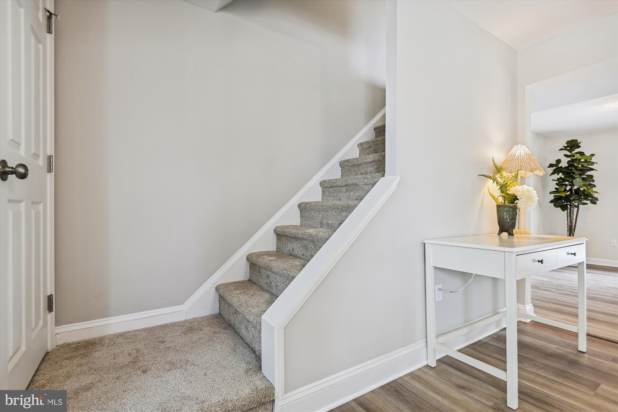 631 Markham Road Baltimore, MD 21229 - Photo 19 of 40 Family Room Stairs to Upper Level