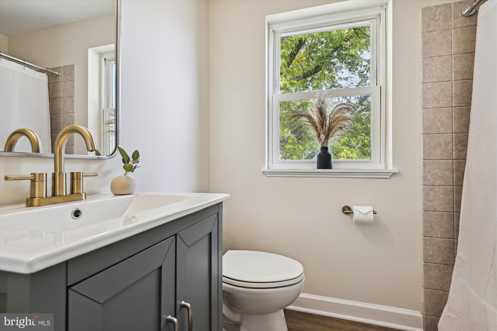 631 Markham Road Baltimore, MD 21229 - Photo 29 of 40 Bathroom