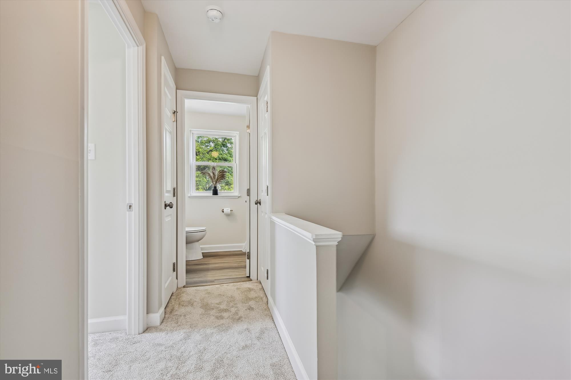 631 Markham Road Baltimore, MD 21229 - Photo 30 of 40 Upstairs Hallway